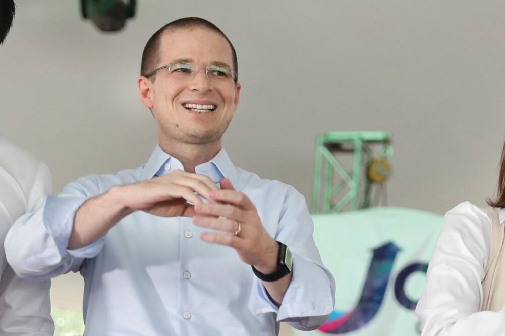 Ricardo Anaya refirió que al PRI y a AMLO les molesta una posible alianza con el PRD porque saben que el blanquiazul puede resultar vencedor (CRISTOPHER ROGEL BLANQUET. EL UNIVERSAL)