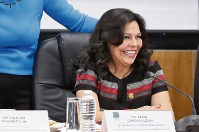 Como en examen, diputados de Morena ligados a la CNTE copian propuestas