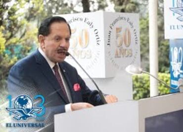 México se reconfigura como una nueva nación, afirma Ealy Ortiz