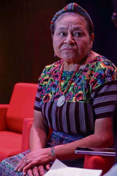 Menchú llama a no usar a indígenas en elección