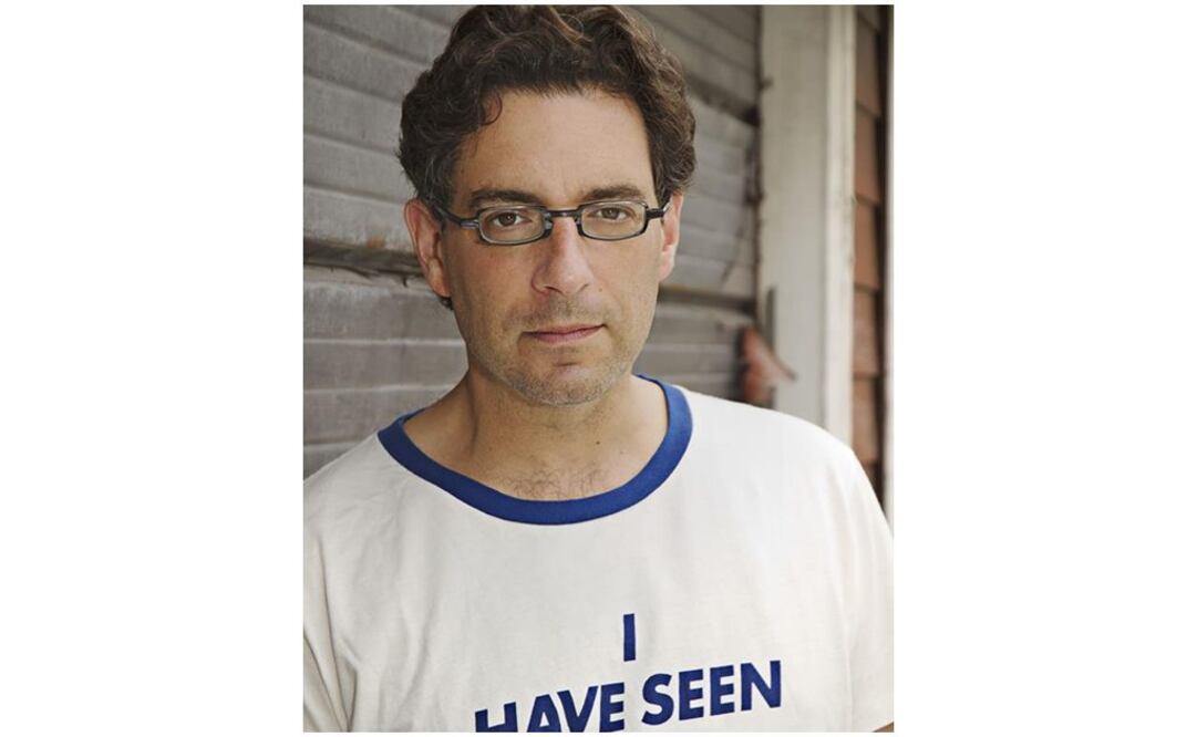 A principios de mayo, Hal Niedzviecki, escritor y director de la revista del Sindicato de Escritores de Canadá Write, publicó un artículo de opinión en el que animó a otros escritores a practicar la "apropiación cultural" en su obra. FOTO: Facebook