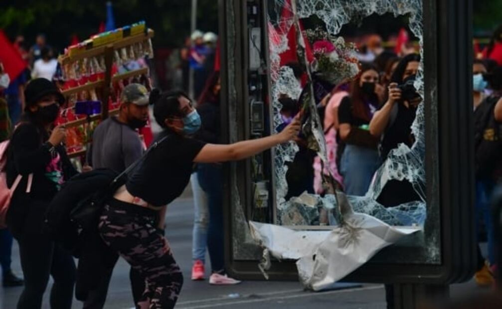 Unas mil 500 personas participaron en la marcha del 25N: Secretaría de Gobierno CDMX