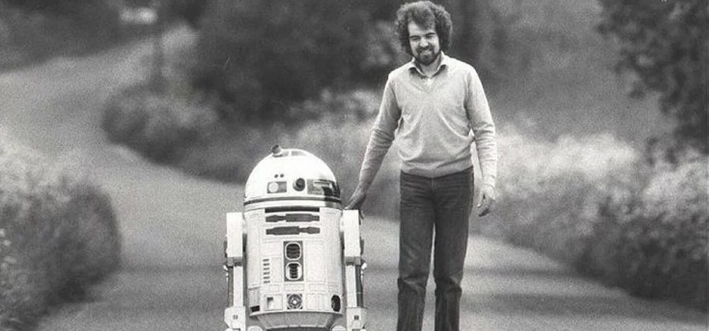 Dyson, de 68 años de edad, fue uno de los creadores del icónico robot R2-D2, personaje de 'Star Wars' (Tomada de Twitter)