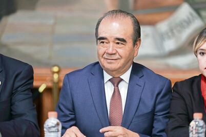 En Edoméx, luz verde a penales y carreteras