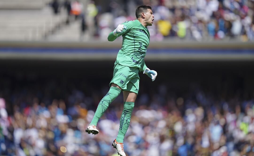 Julio González en festejo con Pumas, durante el Clausura 2024 - Foto: Imago7