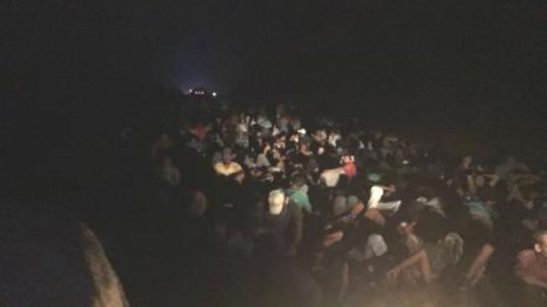 Tras bloqueo, caravana migrante continúa marcha a Oaxaca