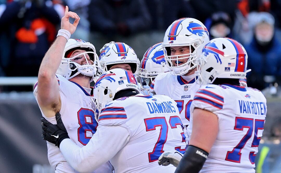Dawson Knox celebra un touchdown con los Buffalo Bills - FOTO: AFP