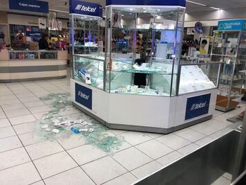 Comando roba celulares de tienda en Ecatepec; hay 2 detenidos