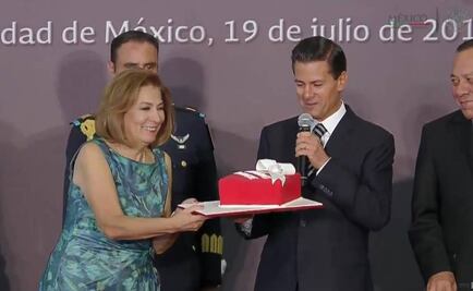Le adelantan las mañanitas a Peña Nieto