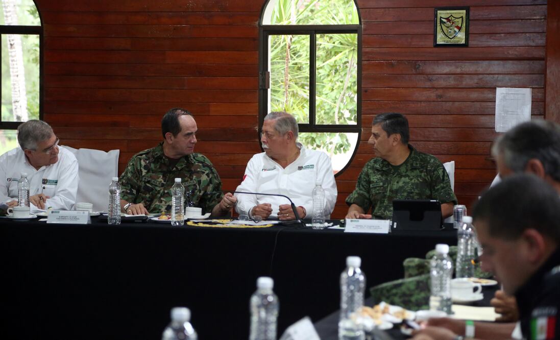 El GCT señaló que en el mismo periodo se han asegurado 4 mil 709 armas de fuego, así como 218 toneladas 824 mil 803 kilogramos de mariguana (Roberto Aguilar / EL UNIVERSAL)