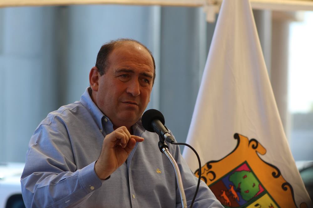 Evita Rubén Moreira hacer comentarios sobre su hermano