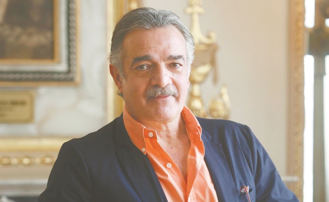 Logró regresar de España a México antes de la contingencia. Foto: CLASOS