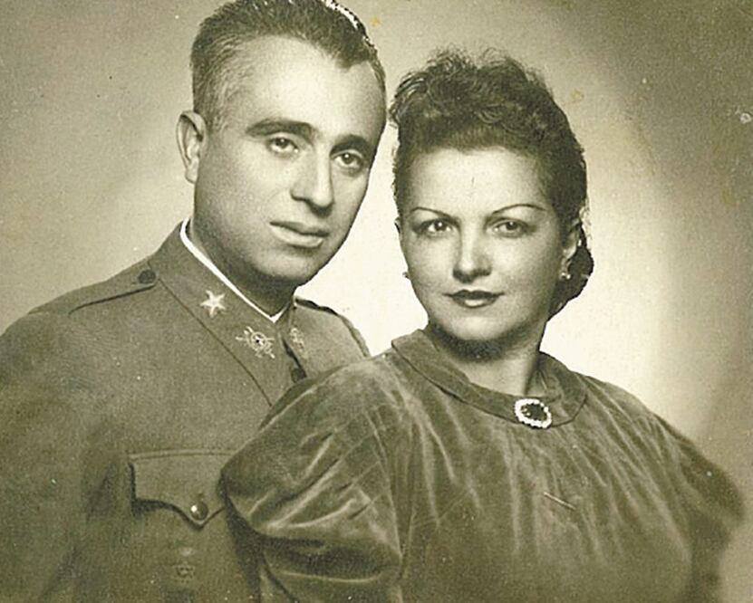 El general republicano Domingo Lara y su esposa, bisabuelos del cineasta. Foto/ RAFA LARA
