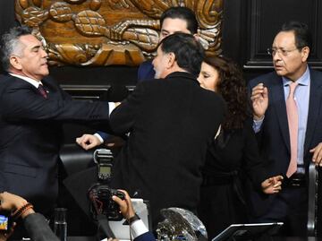 Noroña denunciará penalmente a Alito Moreno por lesiones; citan a sesión urgente en el Senado