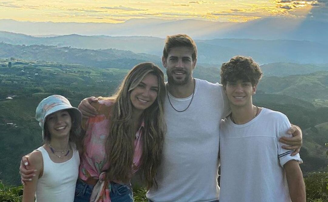 Con esta foto, Elizabeth Gutiérrez salió a la defensa del padre de sus hijos. Instagram Elizabeth Gutiérrez