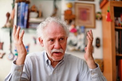 Amigos y colegas despiden a Arnoldo Kraus, el gran humanista