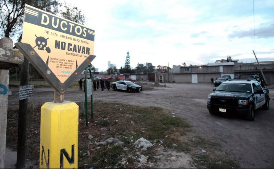 Hallan toma clandestina en carretera de Teoloyucan