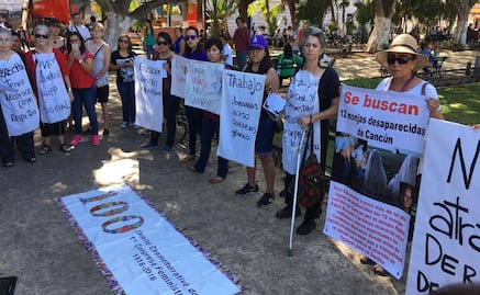 Mujeres en Yucatán realizan plantón por violencia a la mujer