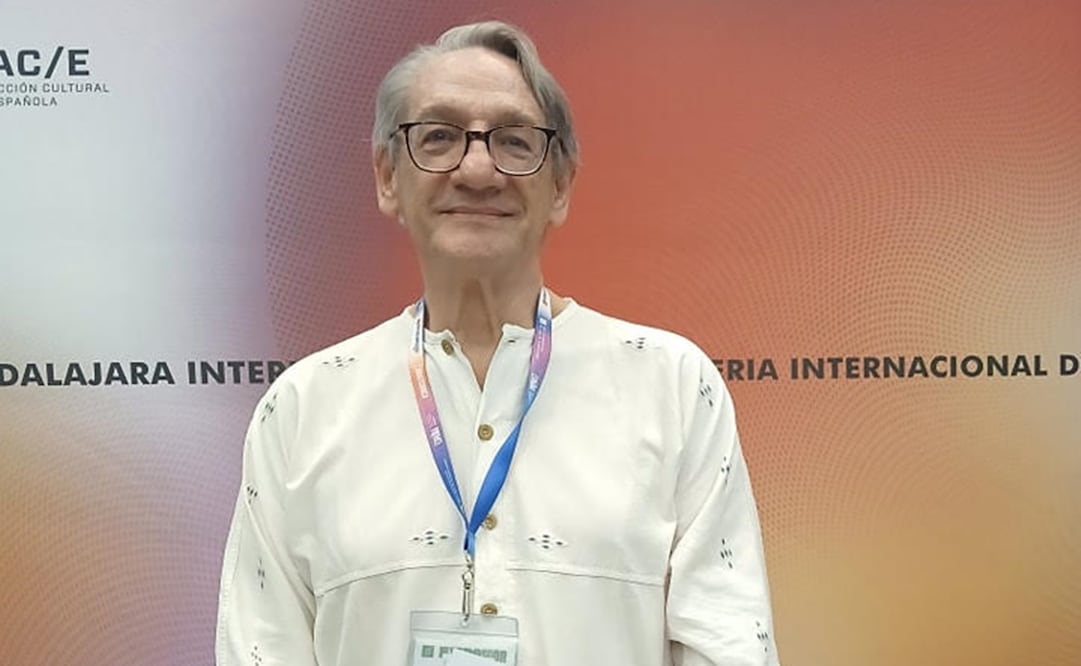 El escritor Ruy Sánchez fue reconocido en la FILG. Foto: Facebook FILEY