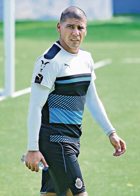 El veterano defensa juega relajado lo que resta del Ap 2016. (FOTO: JORGE BARAJAS. IMAGO7)