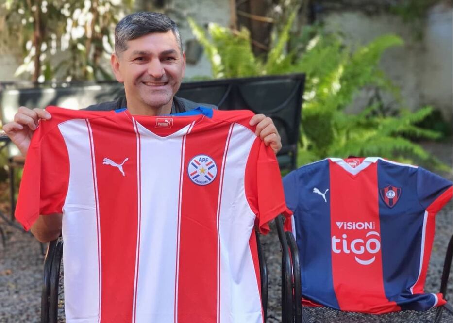 Denis Caniza con la camiseta de Paraguay / Foto: Instagram Denis Caniza