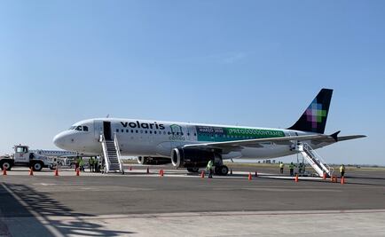 Dan banderazo de salida a avión para promover Censo de Población y Vivienda 2020