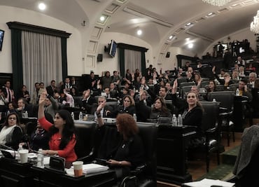 Aprueban constituyentes eliminar fuero a servidores públicos en CDMX