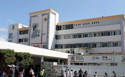 Denuncian que sigue crisis en Hospital General de Oaxaca; IMSS Bienestar dice que los servicios se restablecen gradualmente