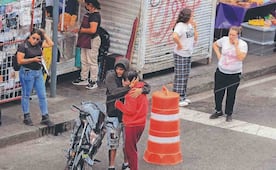 A hombre se le para... el corazón y se desploma en plena calle del Centro Histórico de la CDMX