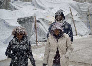 Suman 38 muertos por ola de frío en Europa