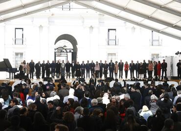 "Violencia nunca más", pide Gabriel Boric al conmemorar los 50 años del golpe en Chile