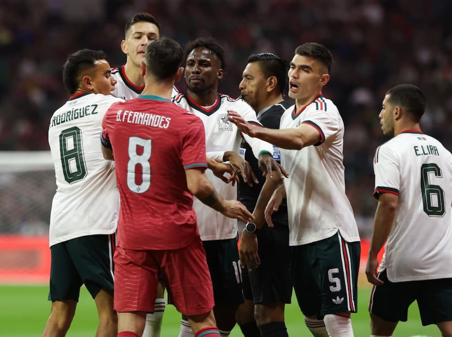 Selección Mexicana en conflicto con Portugal, durante el partido amistoso que reinauguró el Estadio Banorte - Foto: Carlos Mejía/EL UNIVERSAL