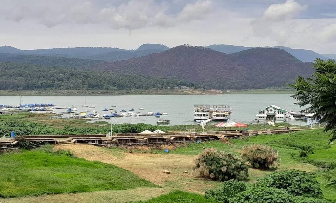 Reportan el alza de un metro en el almacenamiento de la presa Miguel Alemán. Foto: especial