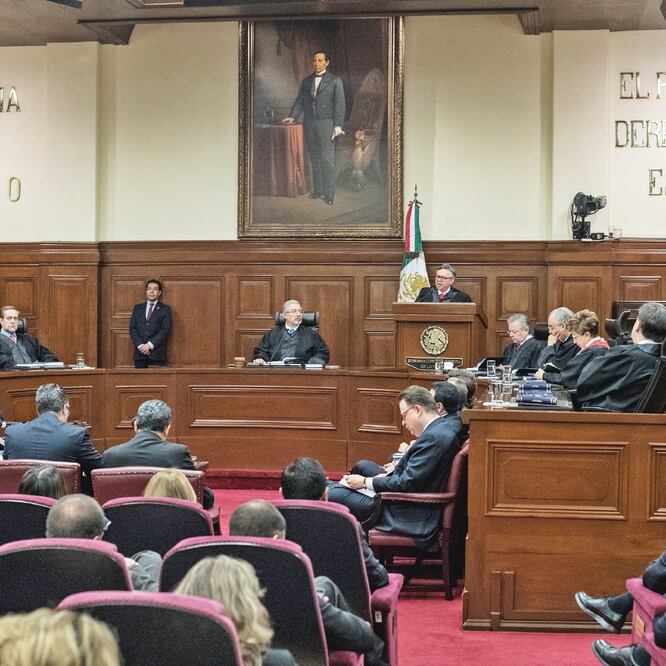 La Corte precisará si la materia de la revisión sobre el gasolinazo es administrativa o si deberá ser un Tribunal Especializado el que determine. ARCHIVO EL UNIVERSAL