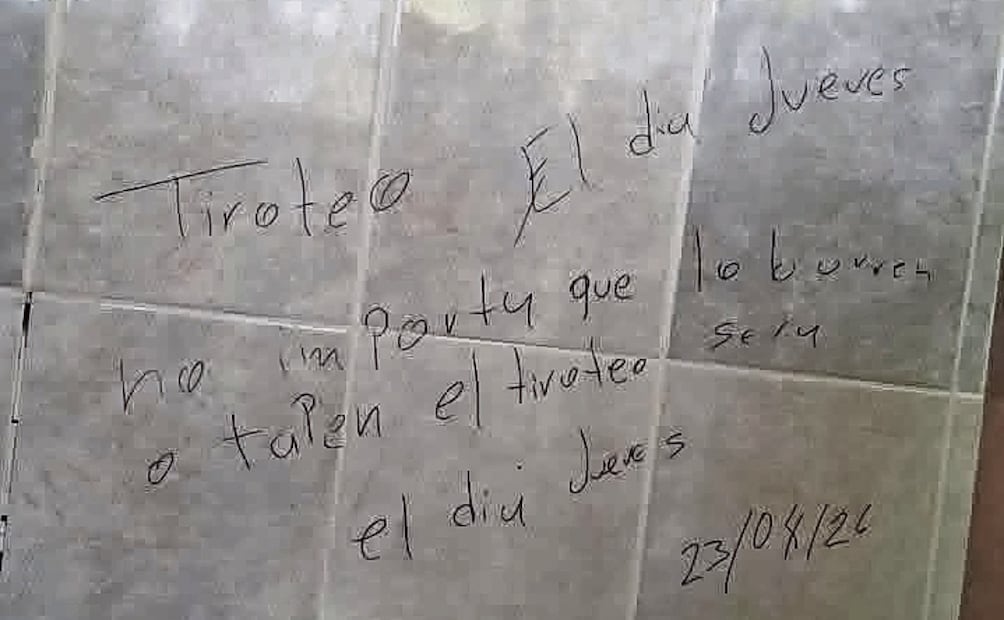 El jueves, una serie de mensajes con presuntas amenazas de tiroteo encendieron las alertas en planteles de nivel medio superior en San Luis Potos. Foto: Especial
