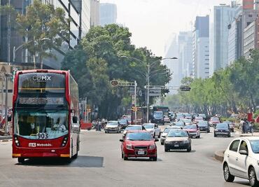 Este lunes no circulan autos con engomado amarillo