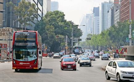 Este lunes no circulan autos con engomado amarillo