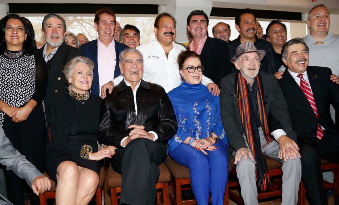 Luján acudió a una comida organizada por Jorge Ortiz de Pinedo Foto: Agustín Salinas / Agencia EL UNIVERSAL