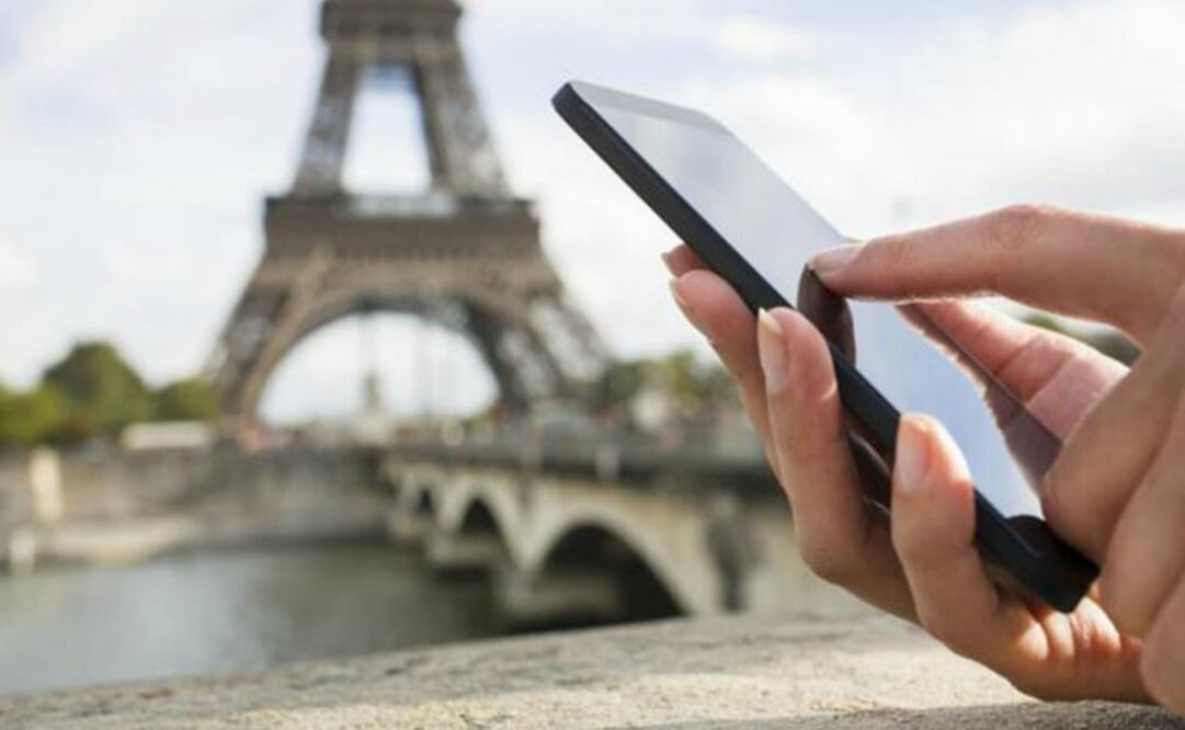 Las emisiones para un teléfono situado en un bolsillo o en la mano deben ser como máximo de 4W/kg, según la normativa europea, y el análisis de 141 teléfonos iPhone 12 arrojó un valor medio de 5.74.