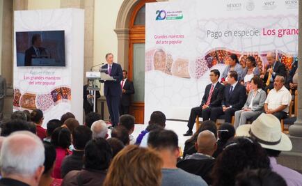 "Grandes maestros del arte" podrán pagar impuestos con sus obras: SAT 