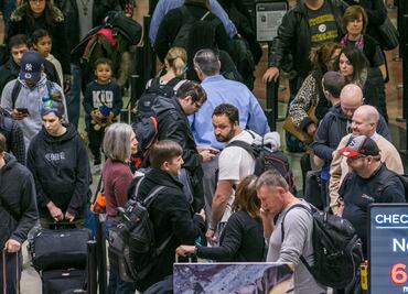 Pasajero estadounidense viajó en avión con arma sin ser descubierto