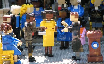 La Universidad de Cambridge busca un profesor de Lego