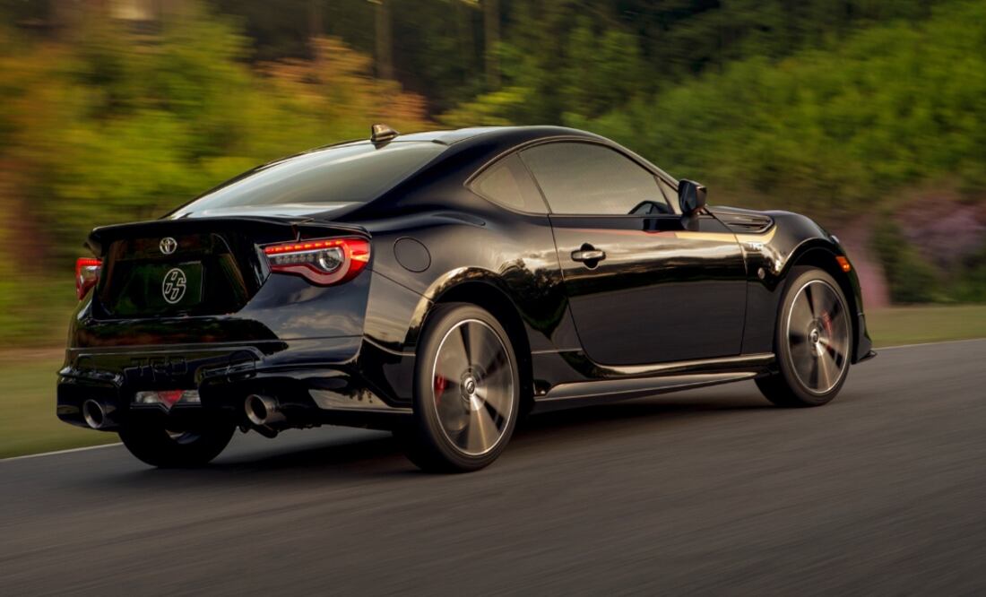 Manejamos un Toyota en el Nürburgring