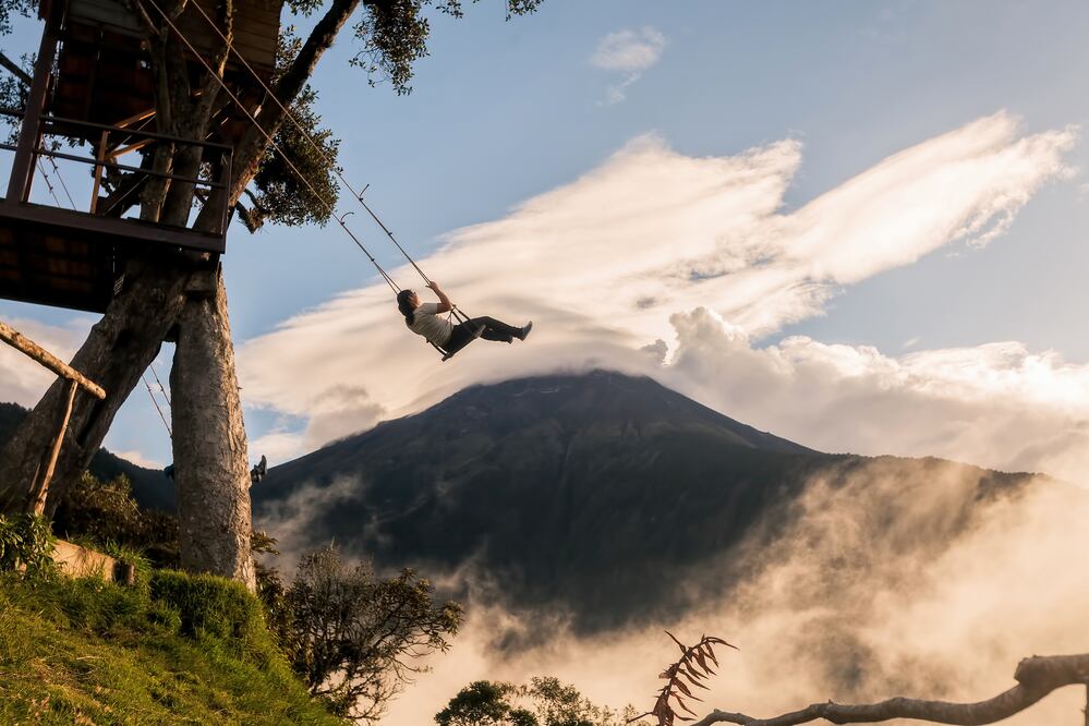 Columpio del fin del mundo, Ecuador. (Foto: iStock)