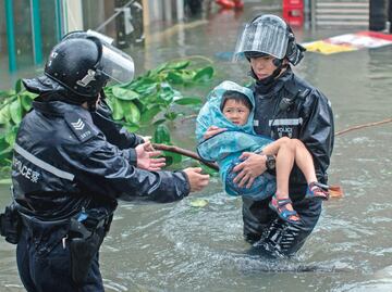 Sube a 140 muertos tras paso de tifón Kalmaegi en Filipinas; hay más de 127 desaparecidos