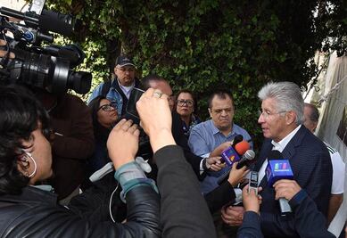 Vota Gerardo Ruiz Esparza, titular de la SCT