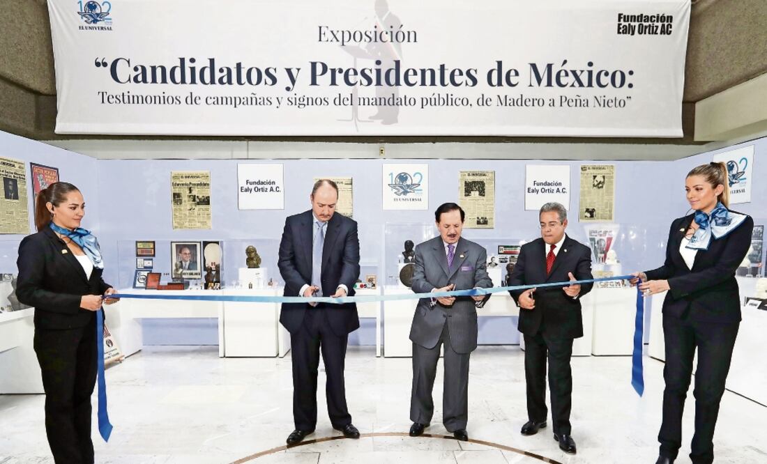 El Director General de EL UNIVERSAL, Juan Francisco Ealy Lanz Duret; el Presidente Ejecutivo y del Consejo de Administración, el Licenciado Juan Francisco Ealy Ortiz, y el director de la Fundación, Enrique Bustamante Martínez. Foto: BERENICE FREGOSO