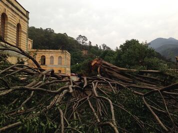 Suspenden clases en al menos 12 escuelas de Oaxaca por lluvias