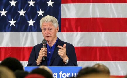 Bill Clinton recorre Texas en apoyo a su esposa