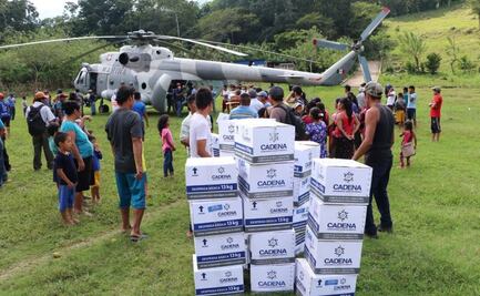 Mantienen puentes aéreos para ayuda humanitaria por lluvias en Chiapas